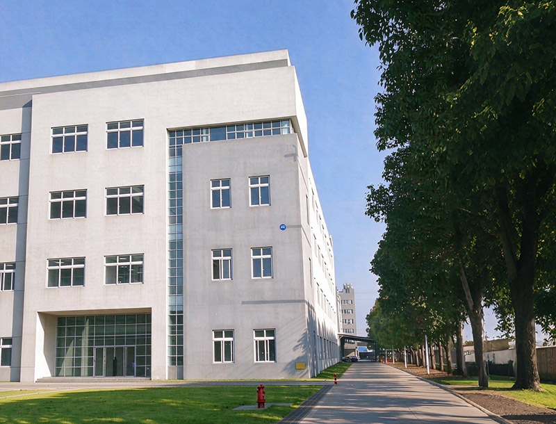 Fabrikaußenseite